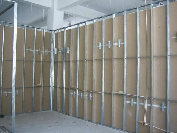 双层石膏板—双层石膏板隔墙的施工工艺