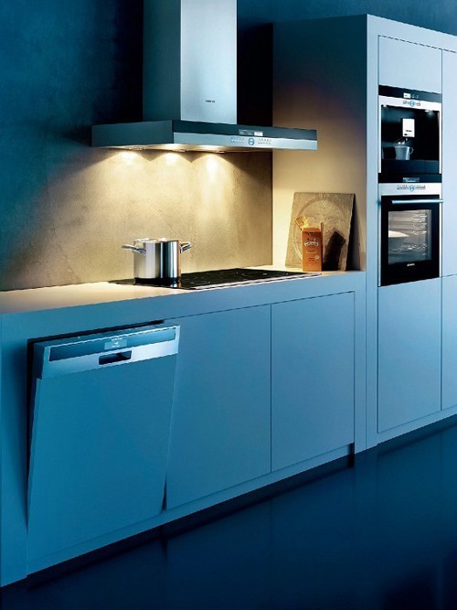 西门子嵌入式烤箱—西门子嵌入式烤箱的注意事项和清洁方法