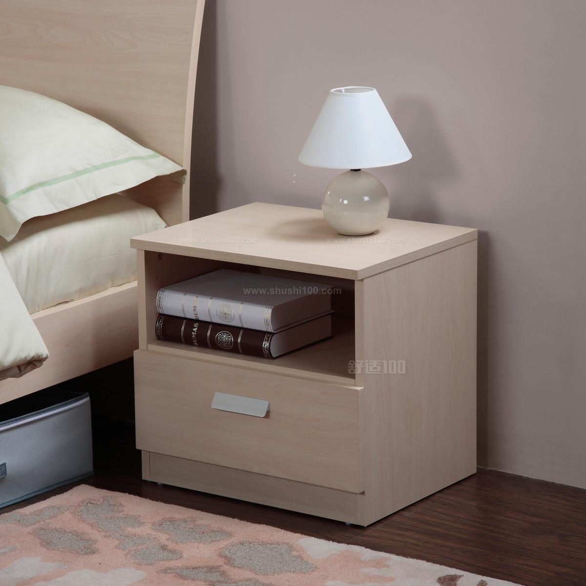 意风家具 YG01型号床头柜 优质沙比利木双层抽屉床头柜实木床边柜