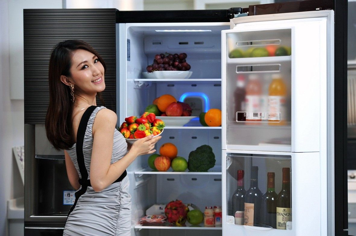 电冰箱冷藏室为啥会结冰—电冰箱冷藏室为什么会结冰