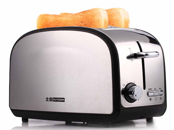 柏翠和东菱面包机哪个好—买柏翠面包机好还是买东菱面包机呢