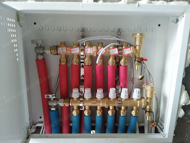 地暖安装 分集水器安装规范