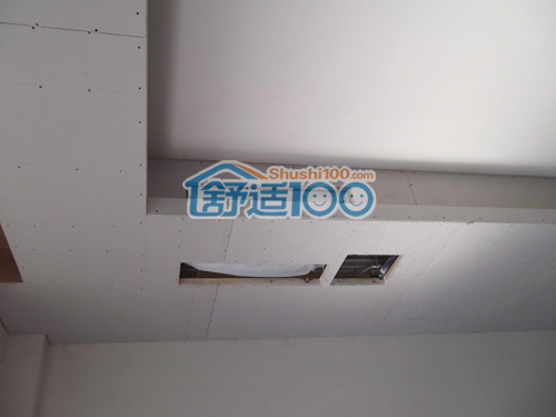 舒适100网工程安装严格按照中央空调安装规范进行施工 