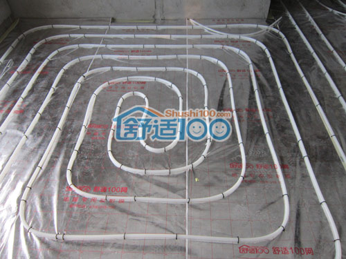 地暖管材管于管间距离为200mm