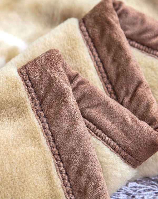 澳洲羊毛毯清洗—澳洲羊毛毯的优点和清洗方法