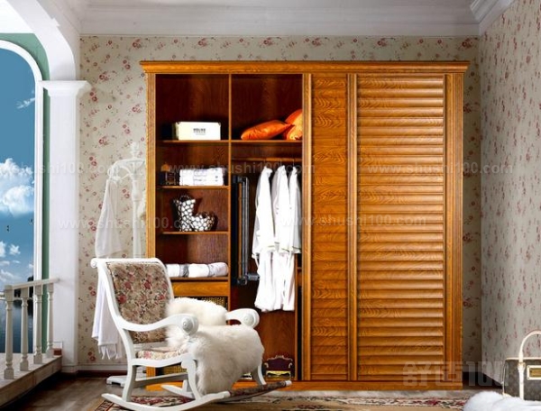 简易衣柜实木—简易衣柜实木的特点有哪些