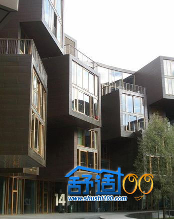 武汉大学家长呼吁为学生安装空调　　缘何中央空调走进校园步履艰难