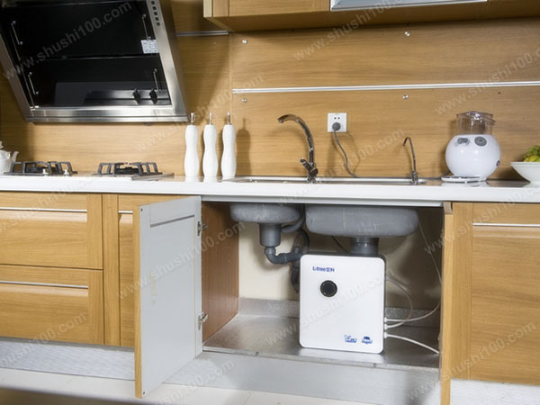 厨房用净水器哪种好—什么净水器更适合厨房使用
