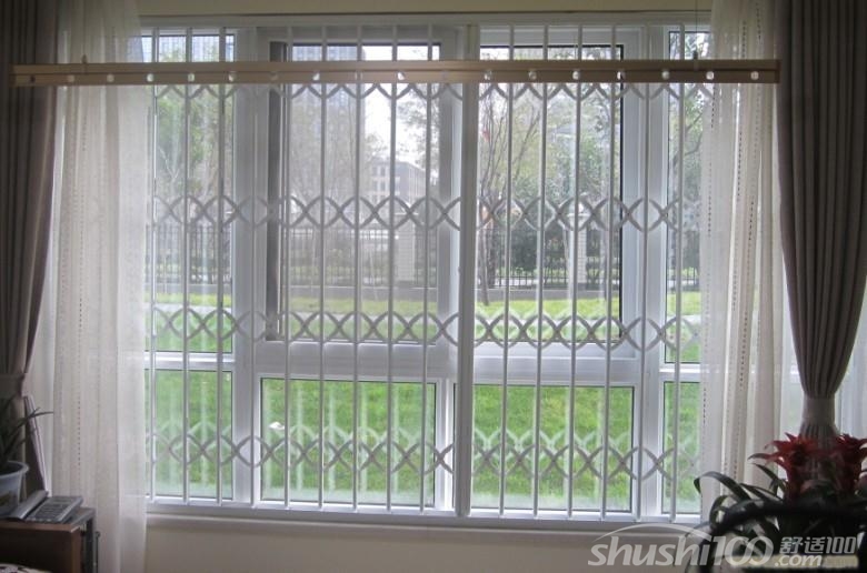 伸缩防护窗—伸缩防护窗和老式防盗窗的比较