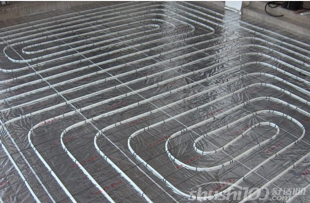 地暖盘管流程-安装苯板