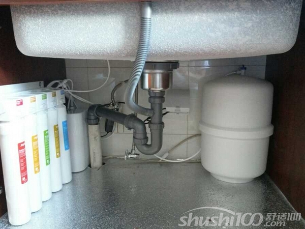 厨房净水机哪家好—选好净水机，选好干净水