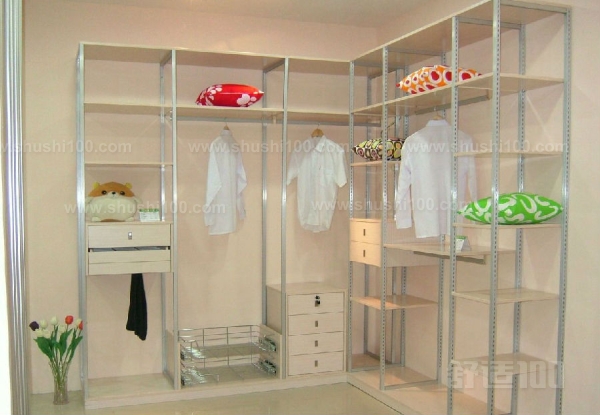 铝合金衣柜-铝合金衣柜有哪些设计风格 - 舒适100网