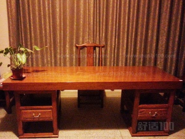 红木办公桌椅—红木办公桌椅有哪些种类