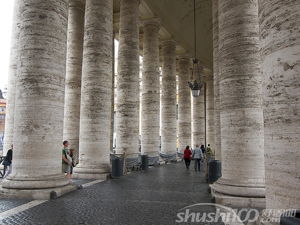 罗马柱的材料—罗马柱种类介绍