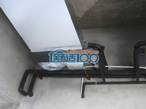 徐州万达广场特灵风机盘管安装，用薄膜包裹防止灰尘进入