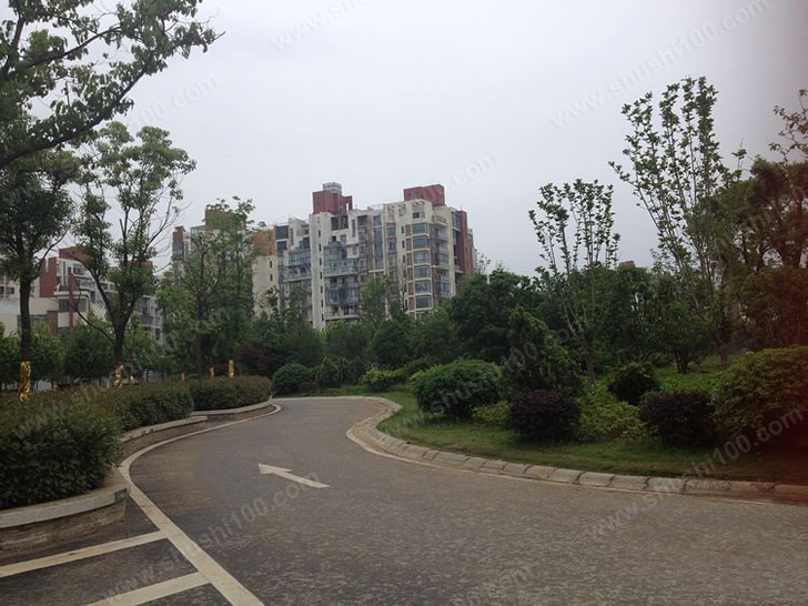 武汉沿海赛洛城翡丽公馆地暖安装工程案例—选择德地氏，选择温暖舒适