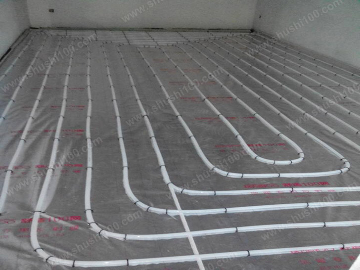 地暖安装施工图 地暖盘管严格按照固定间距安装
