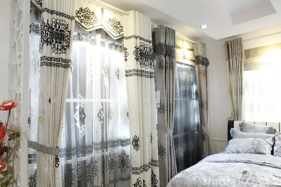 窗帘如何选择—窗帘和家居搭配三大方案
