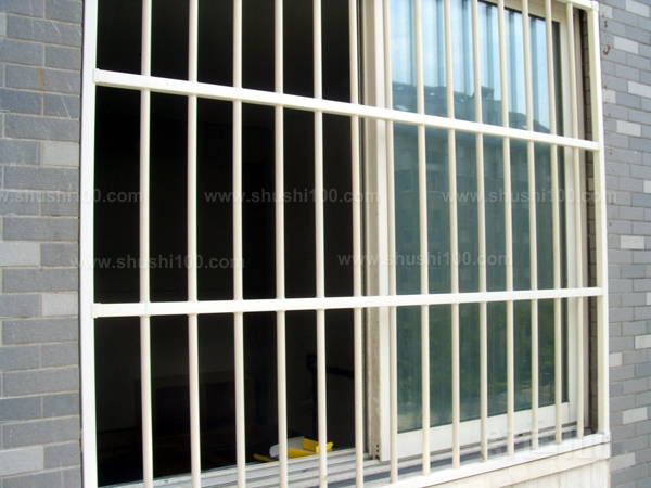 封闭防盗窗—塑钢防盗窗如何选择